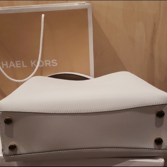 🌿MICHAEL KORS Sofia Satchel. Optic White. - Picture 6 of 7